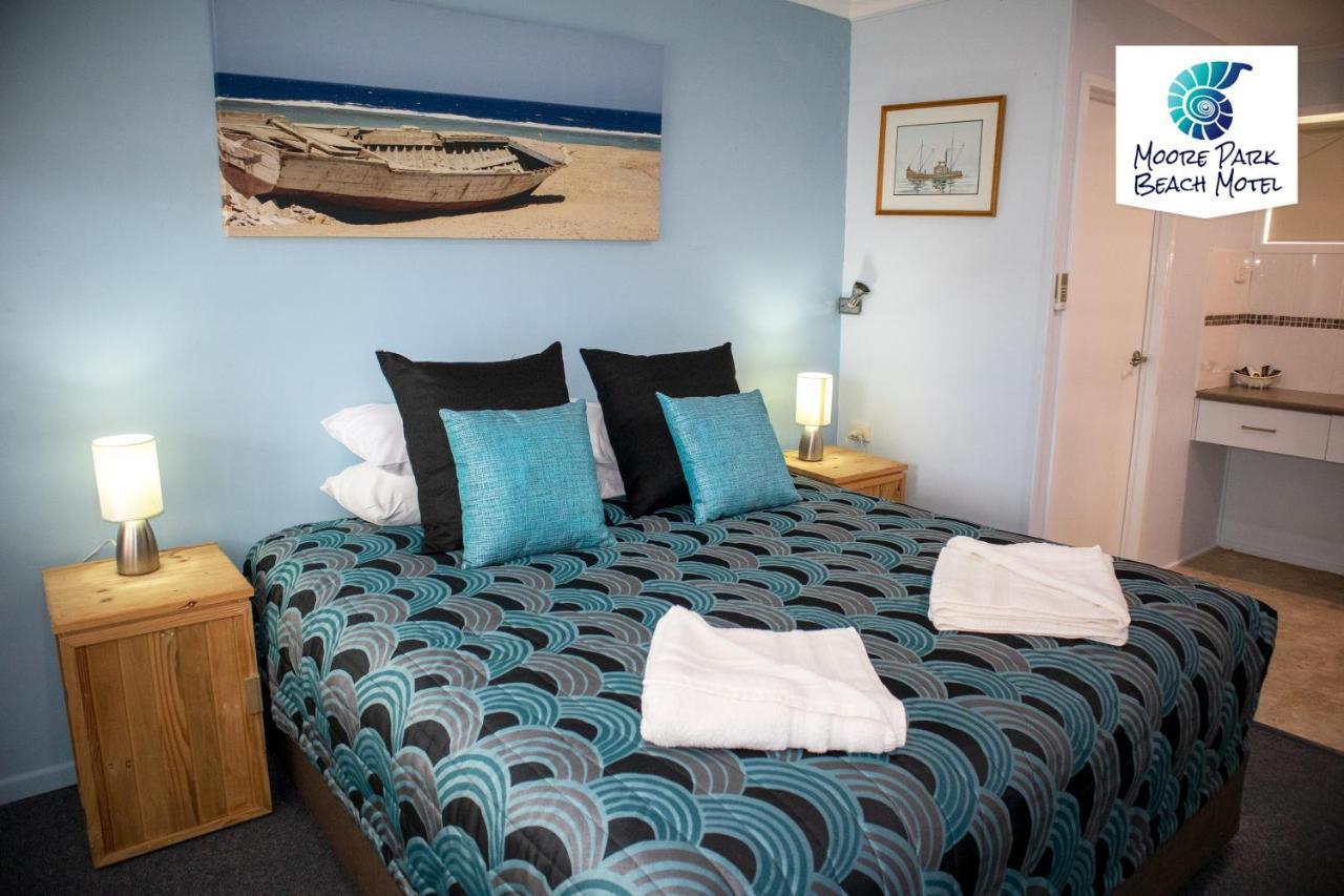 Moore Park Beach Inn Bundaberg Esterno foto